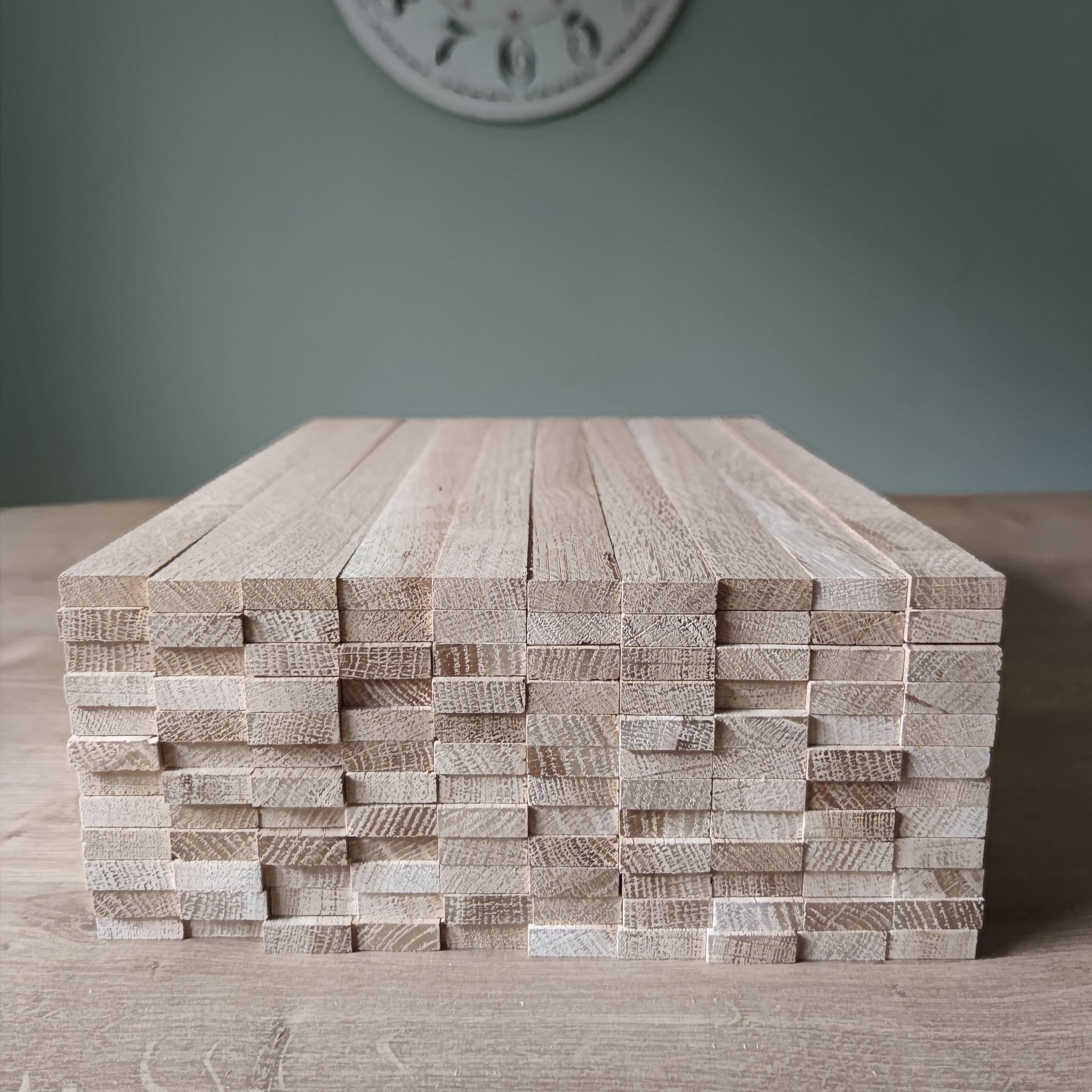 Easy-Sticks 4.0 aus Eichenholz - Ideal für kreative Projekte und Bastelarbeiten - 32cm x 2,3cm x 0,8cm