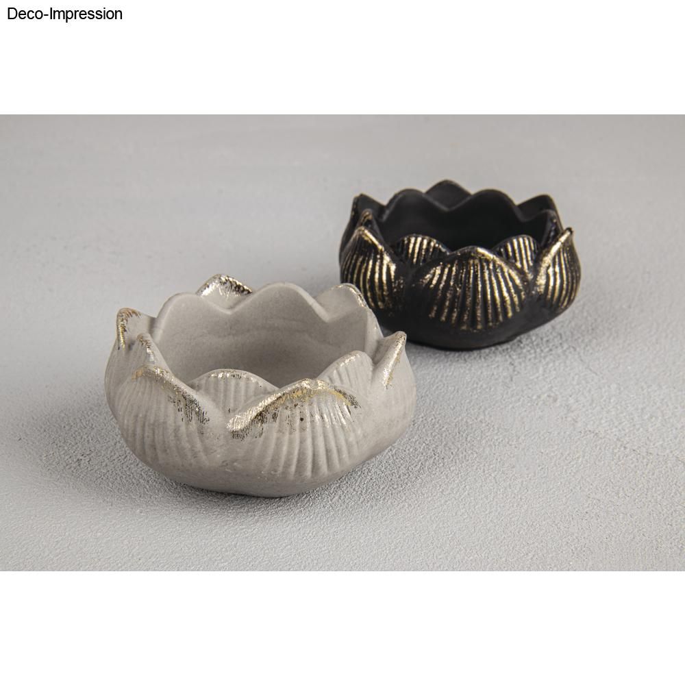 Silikonform - Schale Lotusblüte von Easy-Sticks, stilvolle Kombination aus grauer und schwarzer Lotusblüten-Schale mit goldenen Akzenten, ideal für edle Deko.