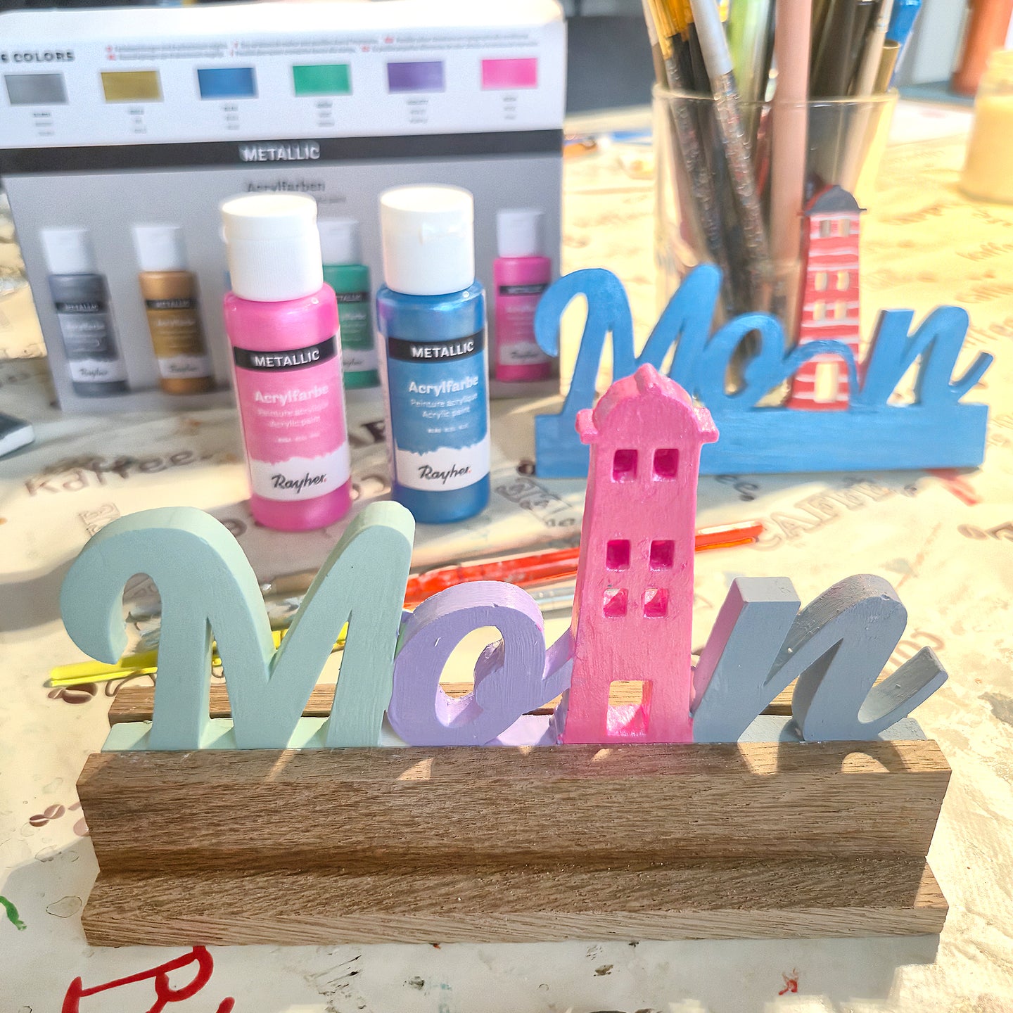 Set von 6 hochwertigen Acrylfarben in Metallic-Farben von Easy-Sticks, jeweils 60 ml, ideal für kreative Projekte und Kunstwerke.