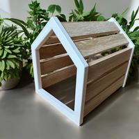 3D gedruckte Häuserrahmen in weiß zum Bauen eines Deko Hauses mit Easy-Sticks