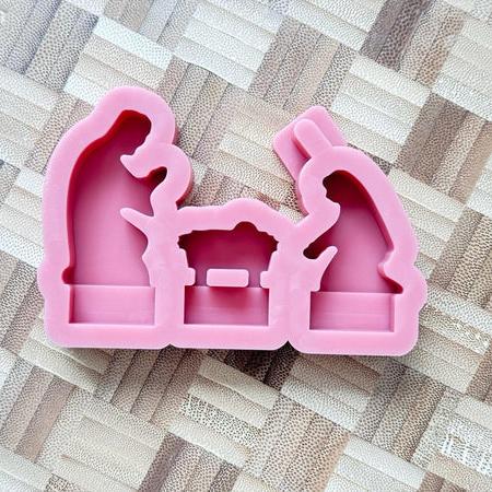 Silikon-Gießform von easy-sticks für die Krippe, ideal zur Herstellung von Figuren aus Raysin, Beton und Wachs – Detailgenau, Made in Germany.