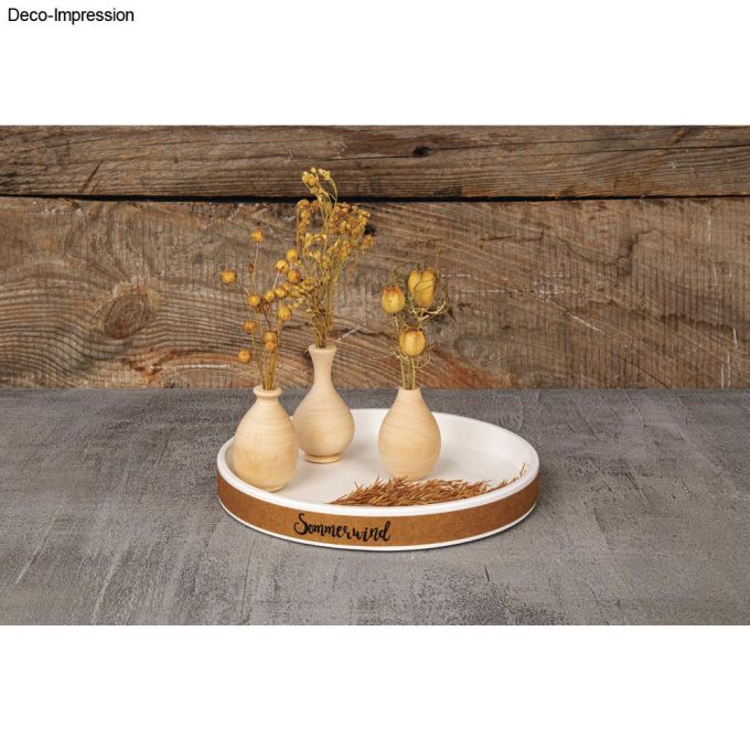 Holzschalen mit Trockenblumen und klaren Stempelmotive von easy-sticks, präsentieren kreative Dekorationsideen - Stempelset 'Botanical' in Nutzung.
