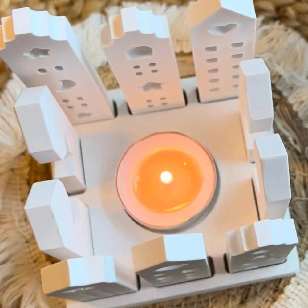 Easy-Sticks Silikon Grundform für Windlicht - Eckig, detailreiche Anordnung von Windlichtern mit Teelicht in einer kreativen Atmosphäre, hergestellt von Easy-Sticks.