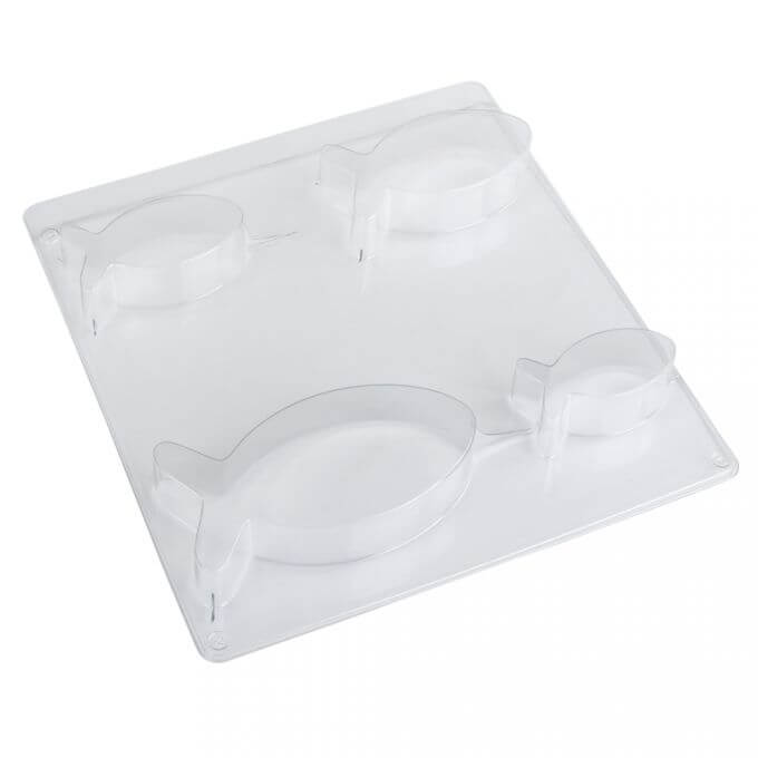 Transparente Gießform mit vier Fischformen in unterschiedlichen Größen von Easy-Sticks - Gießform: Fische.