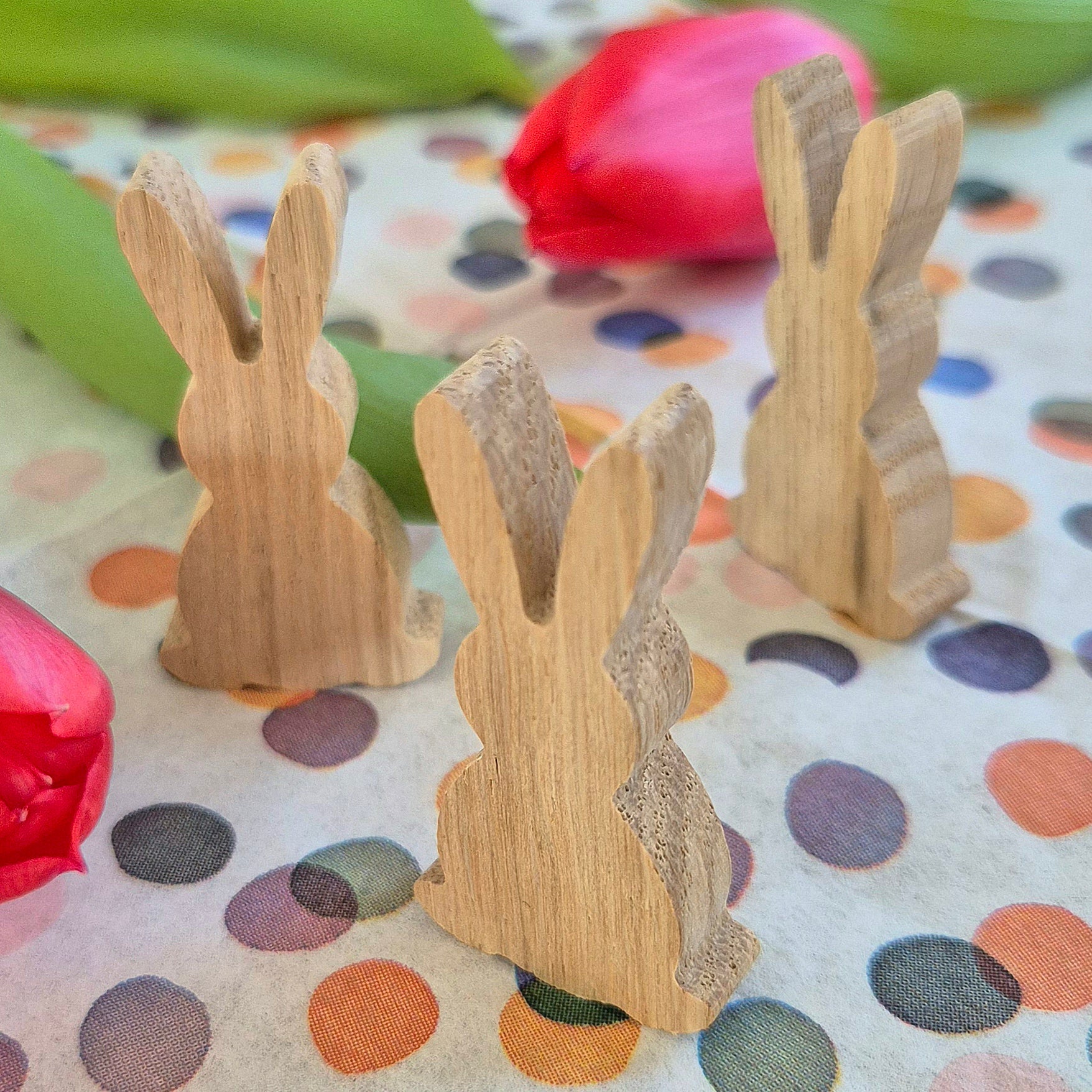 Osterhase aus Holz Osterhasen DIY Dekoidee zu Ostern handmade Easy-Sticks Osterdekoration