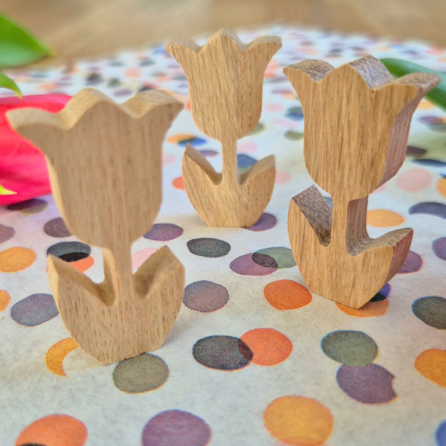 Frühlingsdeko Frühlingsdekoidee Tulpen aus Holz DIY zum Dekorieren
