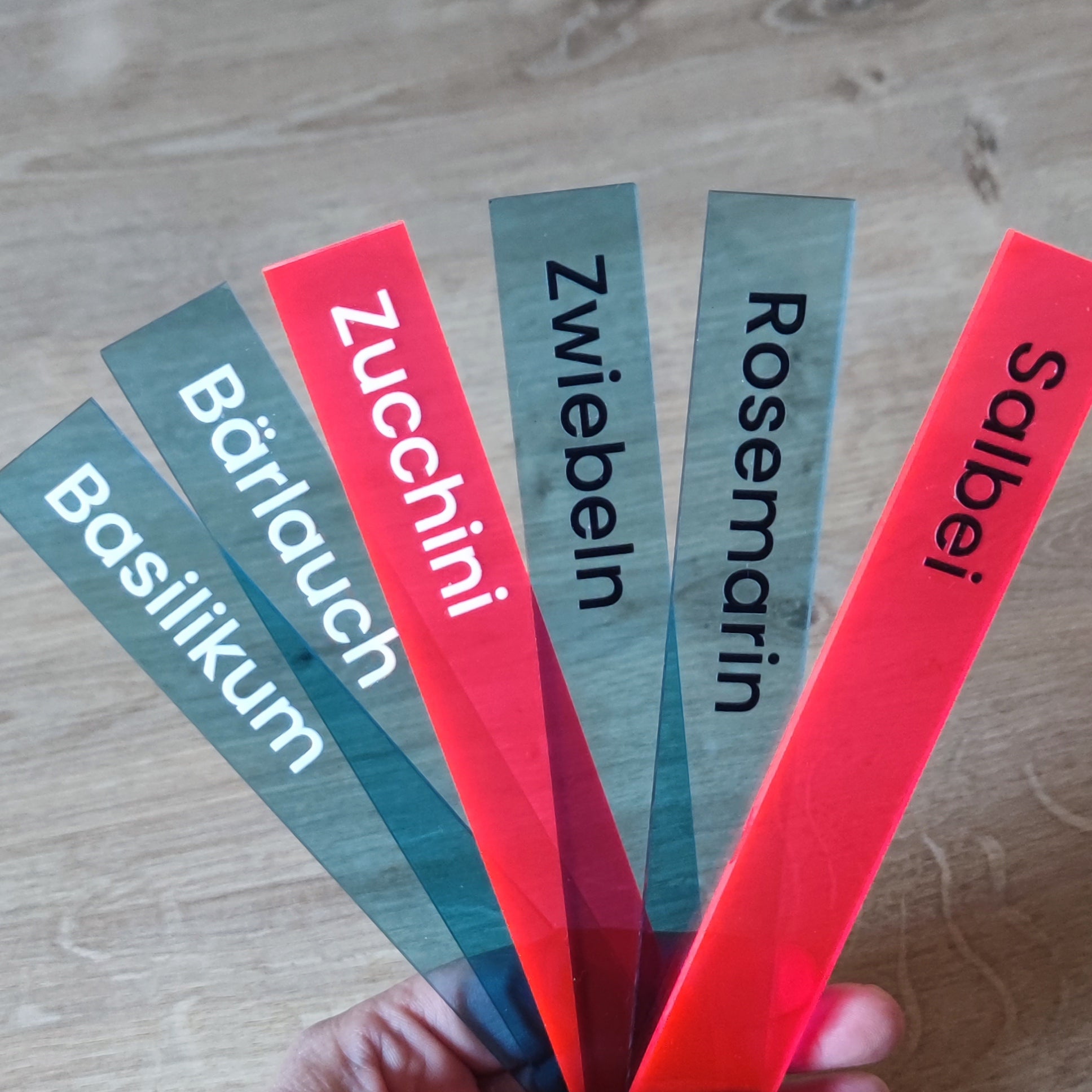 Kräuter Sticker Rub Ons A4 – Wetterfest, Kratzfest & Einfaches Anbringen für Gewürzdosen