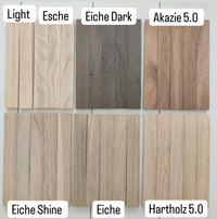 Easy-Sticks Muster Set - Ideal zum Kennenlernen: Farbliche Darstellung von Light, Esche, Eiche Dark, Akazie 5.0 und weiteren Holzarten auf dem Präsentationsbrett.