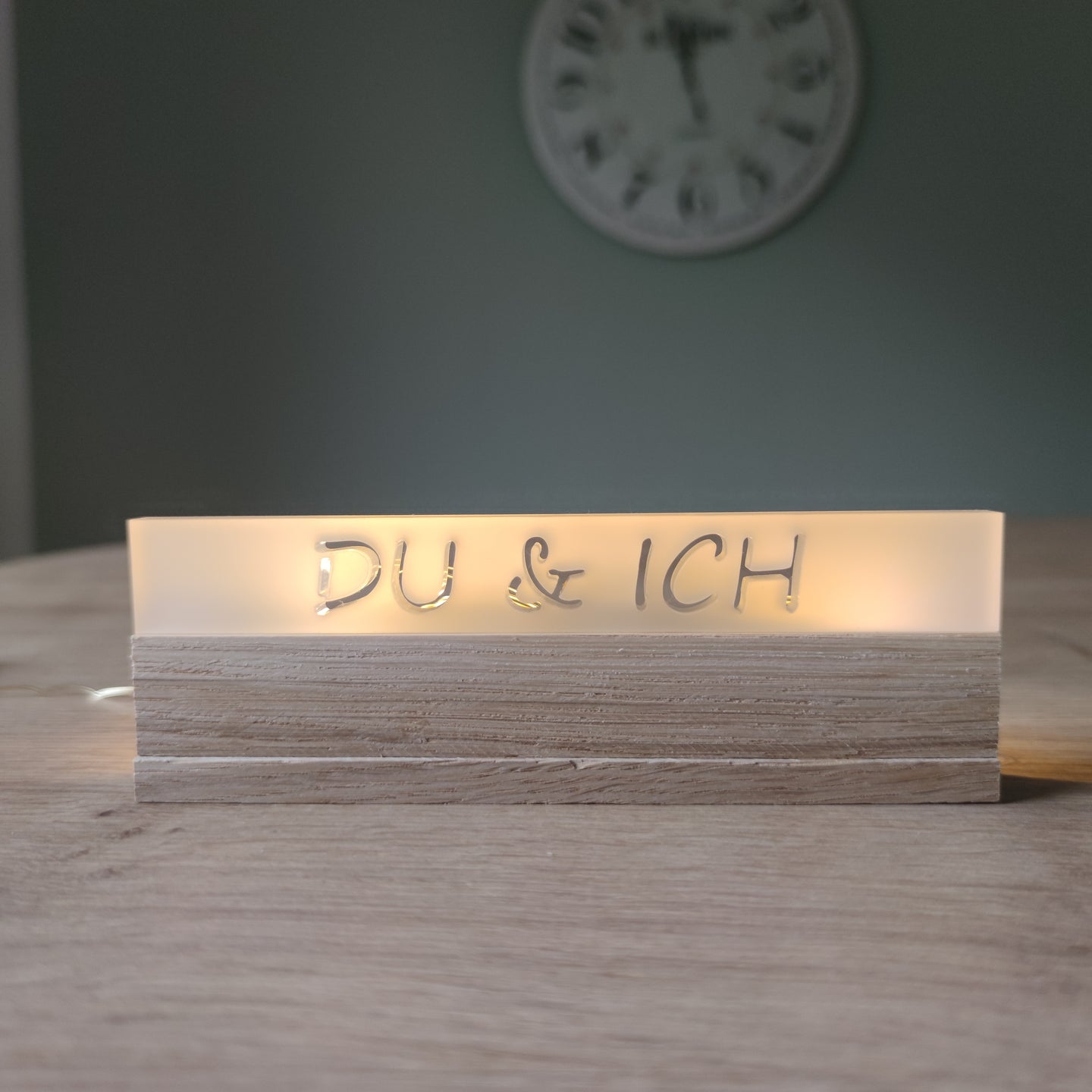 "Du Und Ich" für ein Hochzeitsgeschenk – Satinierter Acryl Easy-Stick 16 x 2,2 x 0,8cm Mit Stilvollem Schriftzug