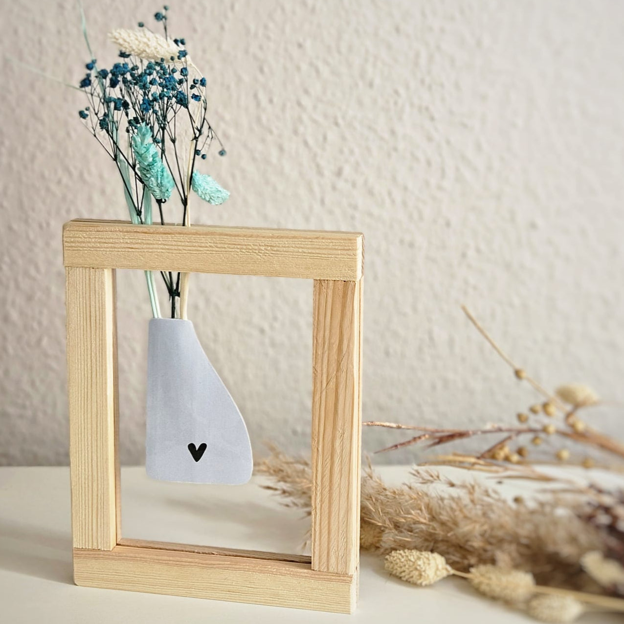 Vase aus Papier im Easy-sticks Bilderrahmen