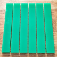 Lade das Bild in den Galerie-Viewer, Easy-Sticks Acryl Grün - 6 Stück - 16 cm Länge in matt oder glänzend

