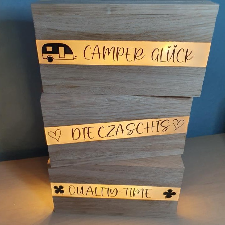Kreative Holzboxen mit beleuchteten Acryl Easy-Sticks von Easy-Sticks Acryl Satiniert - 16 cm Länge, für persönliche Botschaften.