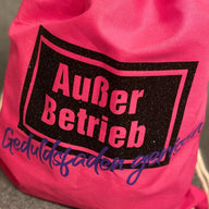 Beuteltasche mit dem Aufdruck "Außer Betrieb - Geduldsfaden gerissen" von easy-sticks, ideal für kreative Projekte und DIY Designs.