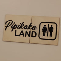 Bad und WC Laserdatei Laser Plotter Sprüche xtool Schild Schilder Toilette Gäste WC Im Sitzen Pinkeln Restaurant Pipikaka Land