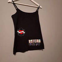 Schwarzes Top mit stylishem, holographischen Aufdruck 'PSYCHO BEAUTY' von easy-sticks, perfekt für modebewusste DIY-Anhänger.