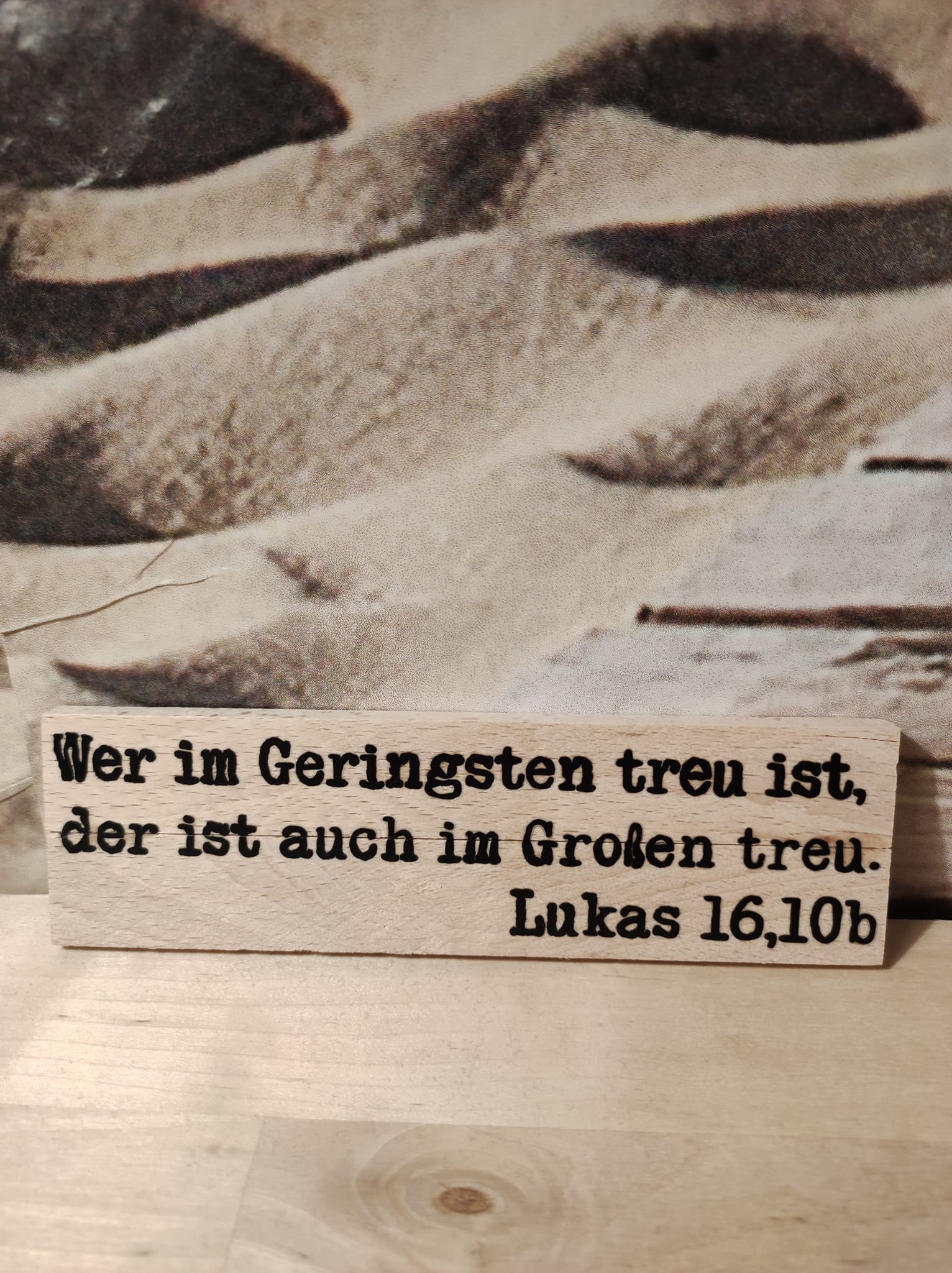 Bibelverse Plotterdatei zum Downloaden Wer im Geringsten treu ist, der ist auch im Großen treu. Lukuas 16,10b