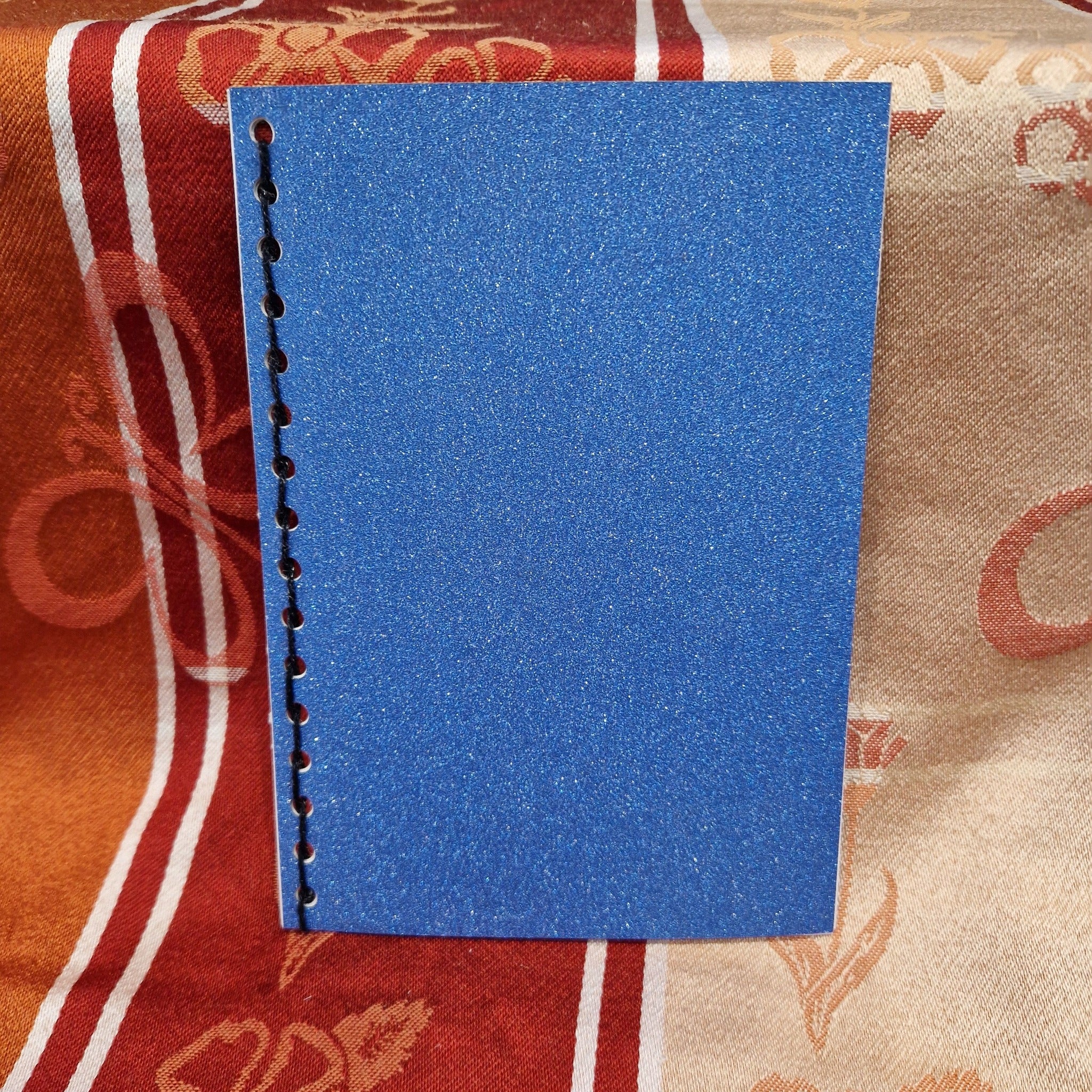 Bindedeckel, Bucheinband zum Lasern und Plotten mit Papier Buch DIY selbstgemacht Plotteridee Laseridee