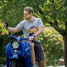 Lade das Bild in den Galerie-Viewer, Roller, Scooter, Bechroller Set zu Plotten Plotter DIY Rollerfahrer Rollerfahrerin Geschenkidee
