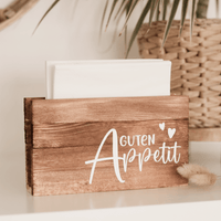 Eleganter Serviettenhalter aus Holz mit der Beschriftung 'Guten Appetit' von easy-sticks, erhältlich im Bundle: 3 Plotterdateien für Serviettenhalter - Bei Oma/Opa Schmeckt's Am Besten, Guten Appetit.