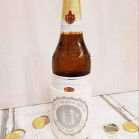 Beer is cheaper than oil, drink don´t drive Schild auf Flasche - Datei zum Plotten