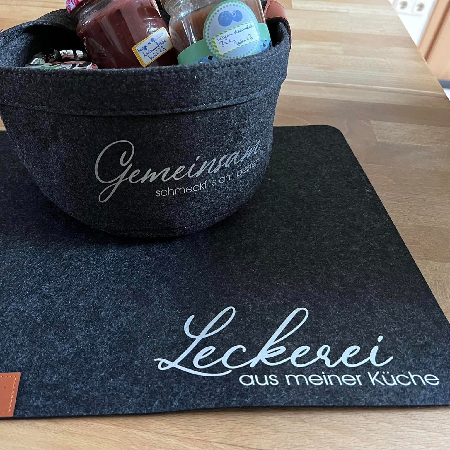 Essen Sprüche Sterne Küche Schmeckt nicht gibts nicht. Gemeinsam schmeckts am besten Lass es dir schmecken Gutes Essen ist wie Musik Mit Liebe gekocht Plotterdatei Plotter Küche Leckerei aus meiner Küche