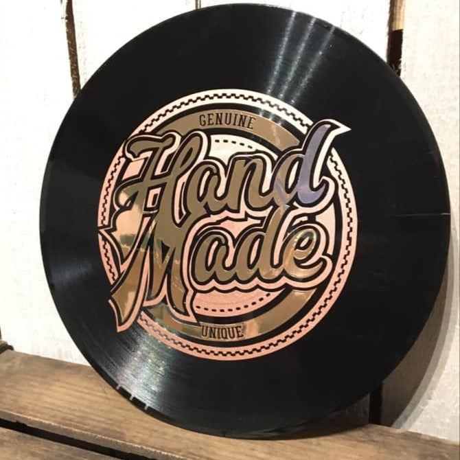 Genuine Handmade rundes Schild geplottet 