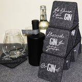 Elegante Filzuntersetzer mit GIN Trinksprüchen, aus dem Sortiment von easy-sticks, perfekt für Cocktailevents.
