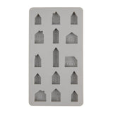 Detailansicht der Silikon Gießform Mini Häuser von easy-sticks, die 15 prächtig gestaltete Mini-Häuschen zeigt, ideal für die Herstellung von Dekorationselementen.