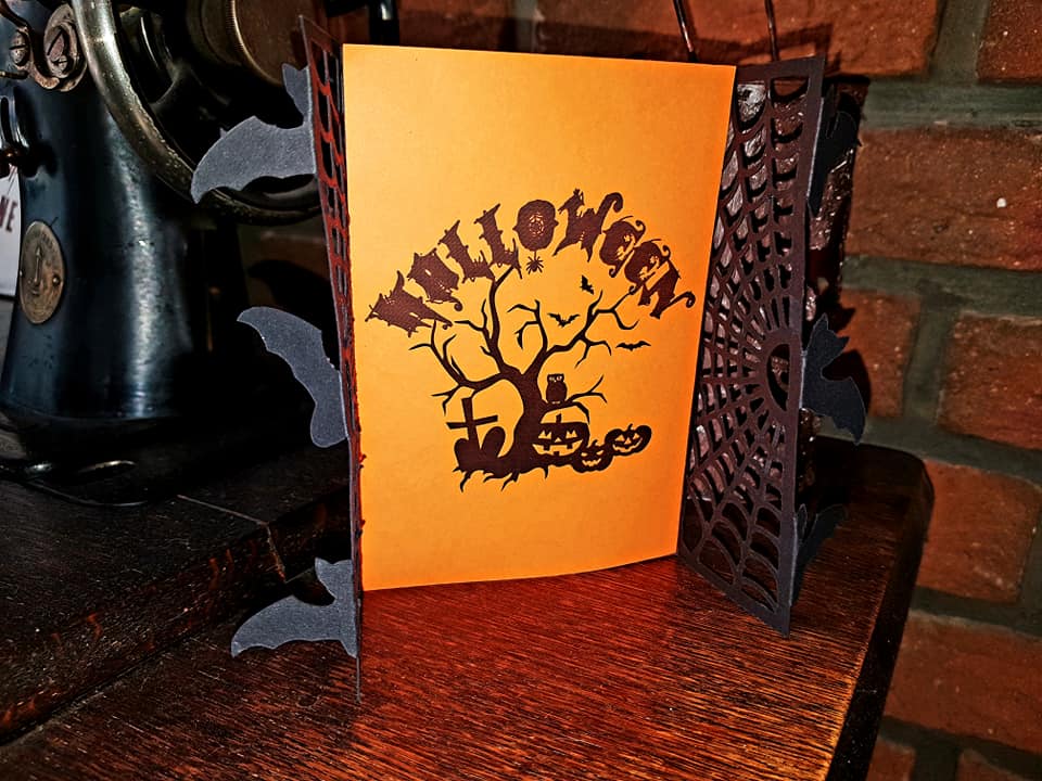 Halloween Plotterdatei Baum Kürbis Eule Kreuz
