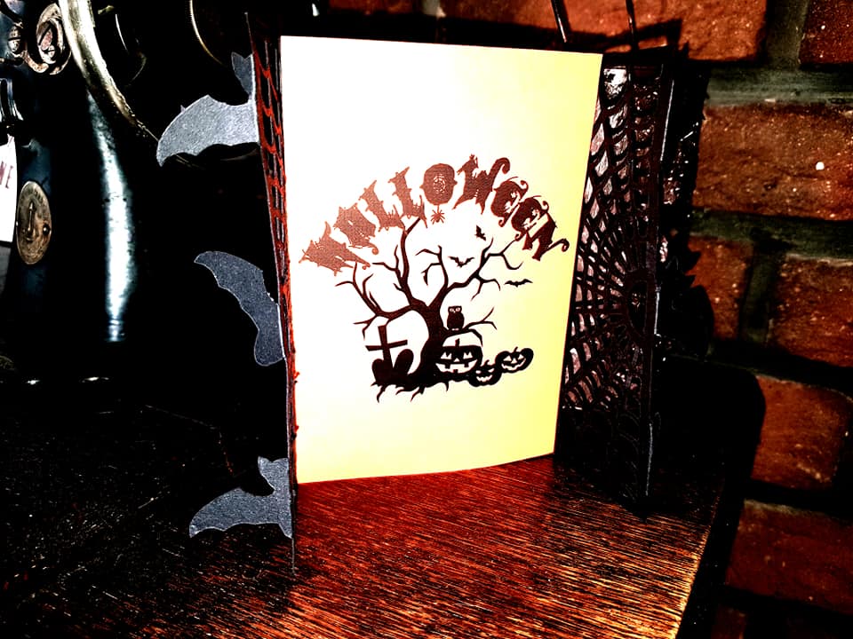 Halloween Plotterdatei Baum Kürbis Eule Kreuz Grab schild