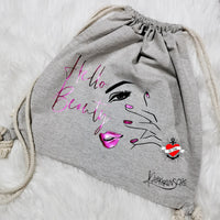 Sportbeutel mit dem Aufdruck "Hello Beauty" von easy-sticks, stylisch und praktisch für den Alltag, ideal für kreative DIY Ideen.