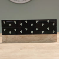 Easy-Sticks Acryl Schwarz - Herzen - 4 Stück - Decor mit hochglänzender schwarzer Oberfläche und herzförmigen Ausschnitten, ideal für kreative Projekte.