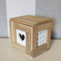 Herz Silikonform gegossen und in Rahmen aus Easy-Sticks geklebt