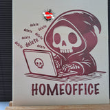 Holzplatte mit graviertem Homeoffice Design von easy-sticks, das ein Skelett zeigt, das an einem Laptop arbeitet, perfekt für DIY-Projekte.