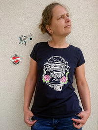 Homeward Bound Segelboot , Meer, Rosen, Anker Plotterdatei auf T-shirt geplottet