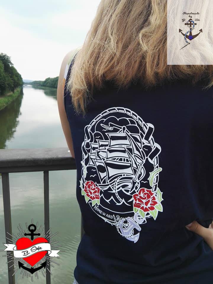 Homeward Bound Segelboot , Meer, Rosen, Anker Plotterdatei  auf T-Shirt geplottet