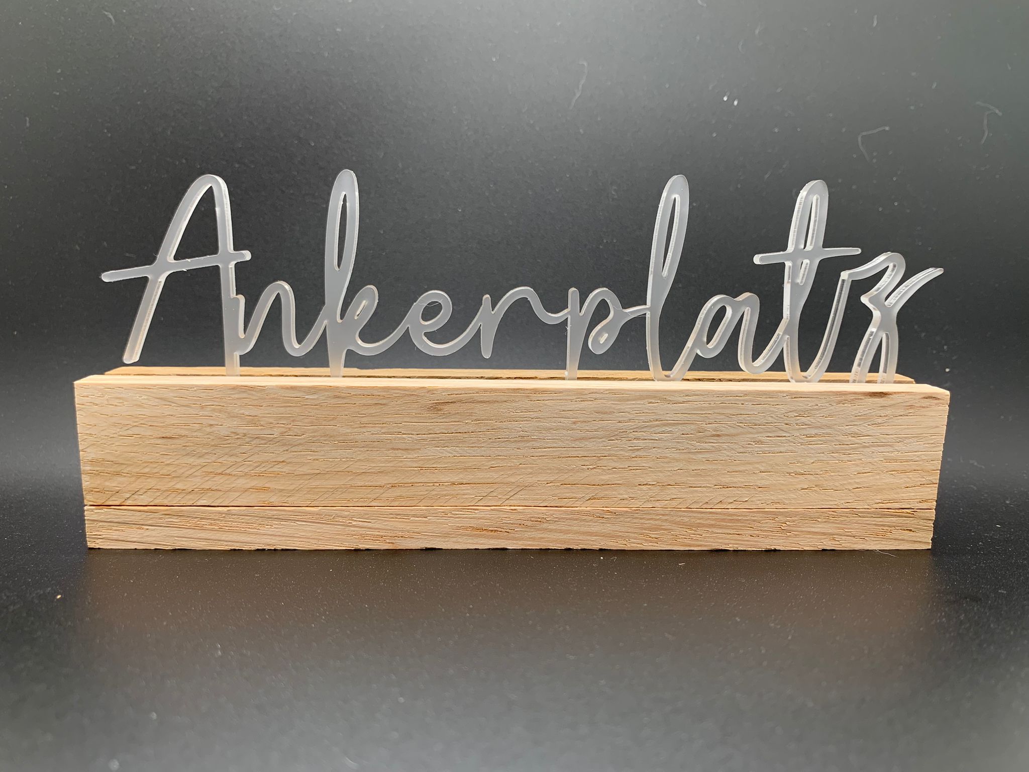 Deko Schriftzug Ankerplatz Aus Ayryl Für Easy-Sticks Kartenhalter – Stilvolles Design, 16 x 2,2 x 0,8 cm