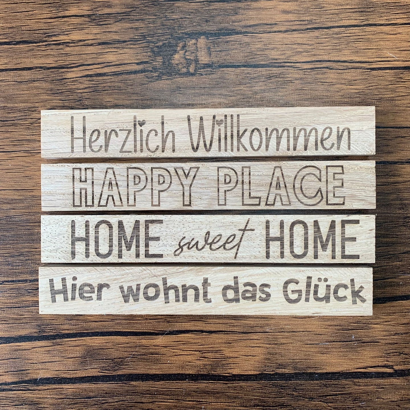 Dekoration für zuhause gravierte Klötzchen