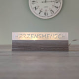 Schön beleuchteter acryl Easystick HERZENSMENSCH von Easy-Sticks, eine stilvolle Ergänzung für die häusliche Dekoration.