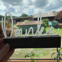 Danke Aufsteller aus Acryl in satiniert