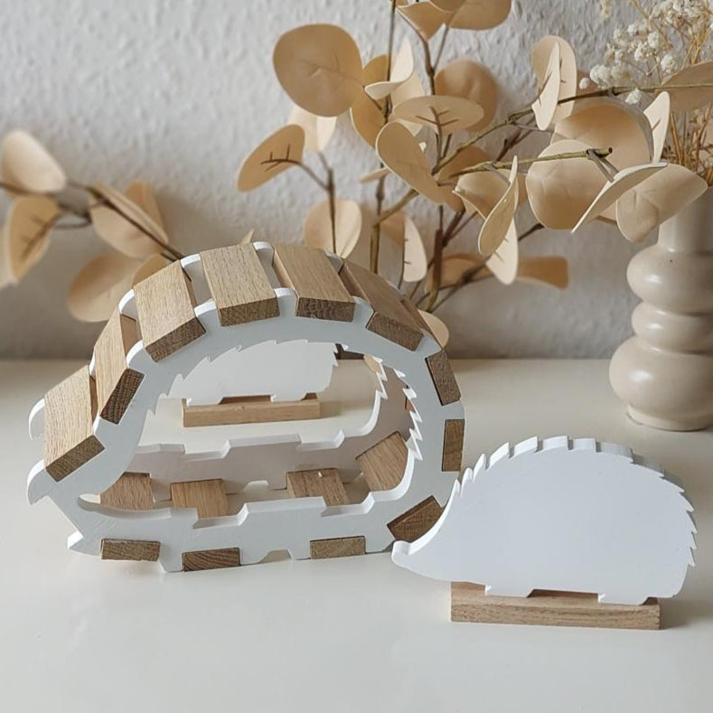 Igel Silikonform angewendet und mit Easy-Sticks gebastelt