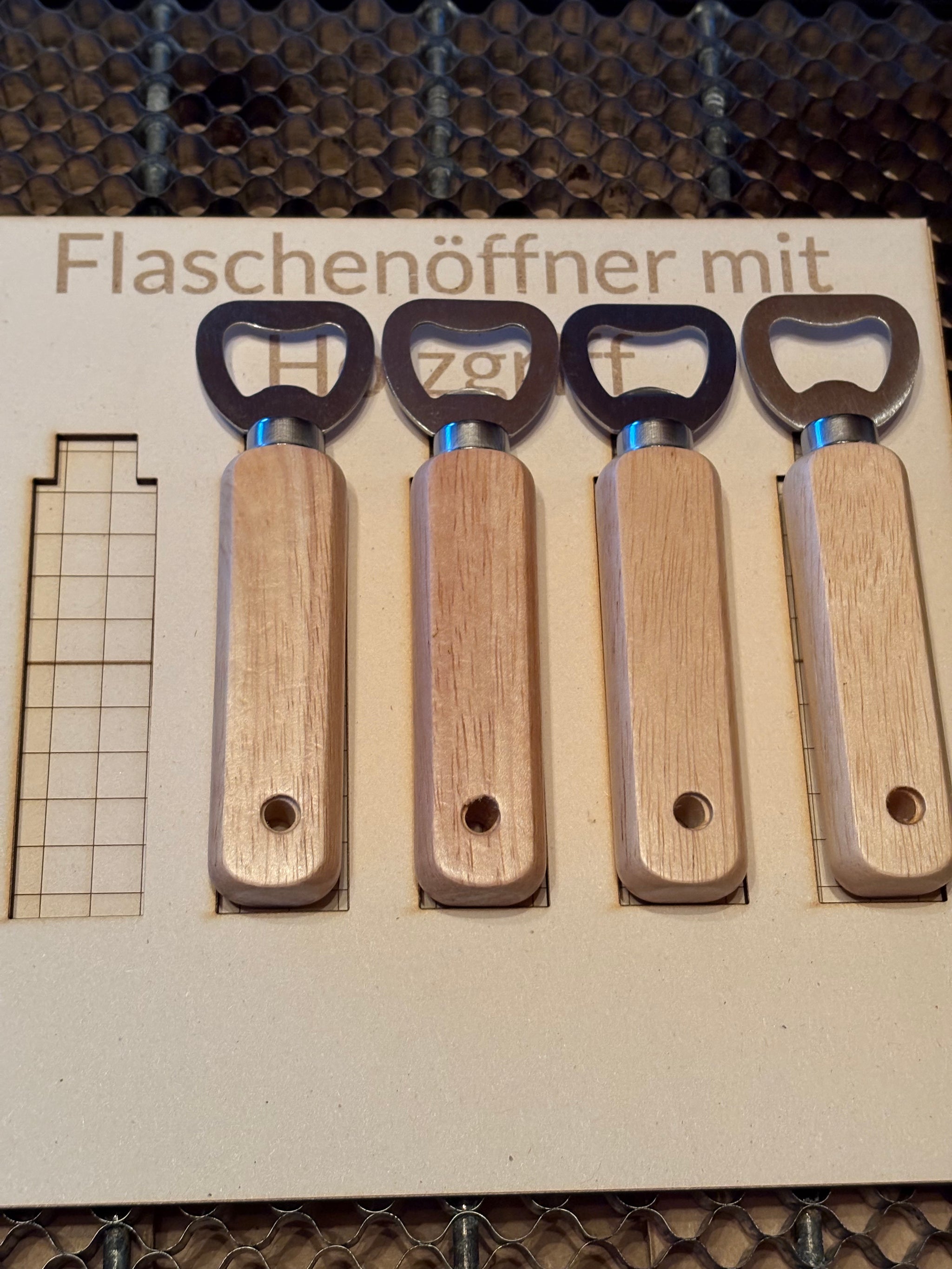 220x220 mm Jigs für Laser Flaschenöffner Vorlage Laser xtool Lasergravur download datei