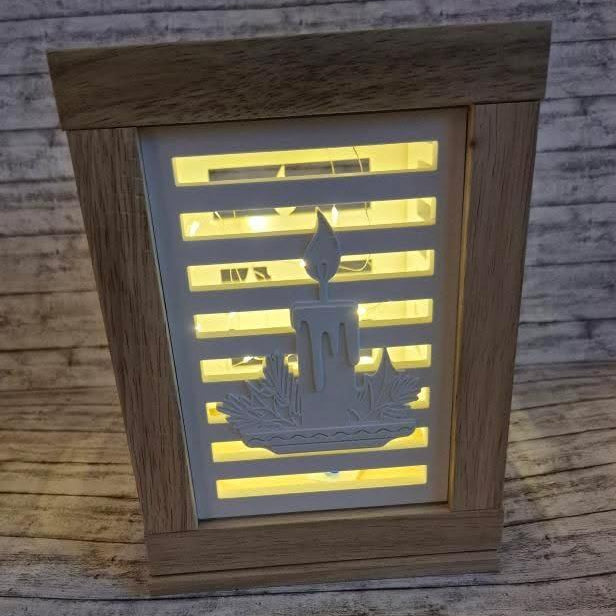 Kerzen Laterne Silikonform gegossen und in Easysticks Rahmen geklebt