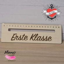 Lade das Bild in den Galerie-Viewer, Laserdatei - Lesehilfe Lineal + Box 3 mm erste Klasse
