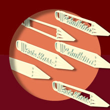 Lade das Bild in den Galerie-Viewer, Laserdatei - Stifte mit Schriftzug Erste Klasse, Schulkind
