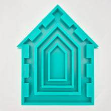Lade das Bild in den Galerie-Viewer, Detailaufnahme der Easy-Sticks Silikonform in Türkis, ideal für die Herstellung von Deko-Elementen - 4-in-1 Haus &amp; Häuserrahmen.
