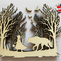 Elegante Holzschnittdarstellung von Rotkäppchen und dem bösen Wolf, umgeben von hohen, kahlen Bäumen. Perfekt für kreative Projekte. Von easy-sticks, Titel: Märchen Rotkäppchen und der böse Wolf Plotter Datei.