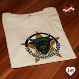 Weißes T-Shirt mit dem kreativen "Muhviehstar" Design und einem bunten Highlandrind, präsentiert von easy-sticks.