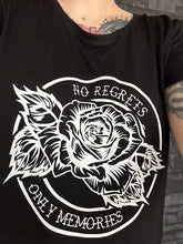 Lade das Bild in den Galerie-Viewer, No Regrets Plotterdatei Only Memories T-Shirt Plotter idee
