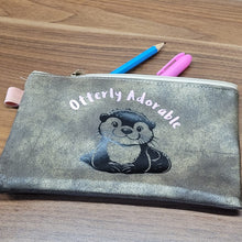 Lade das Bild in den Galerie-Viewer, Otterly Adorable Tier Otter Plotterdatei

